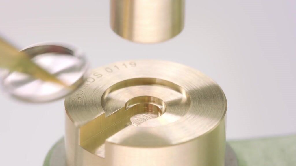 Mainspring I Glossary from NOMOS Glashütte – NOMOS Glashütte